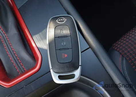 2025 Nissan Kicks Sr Fwd from USA, damaged, VIN 3N8AP6DA3SL324429